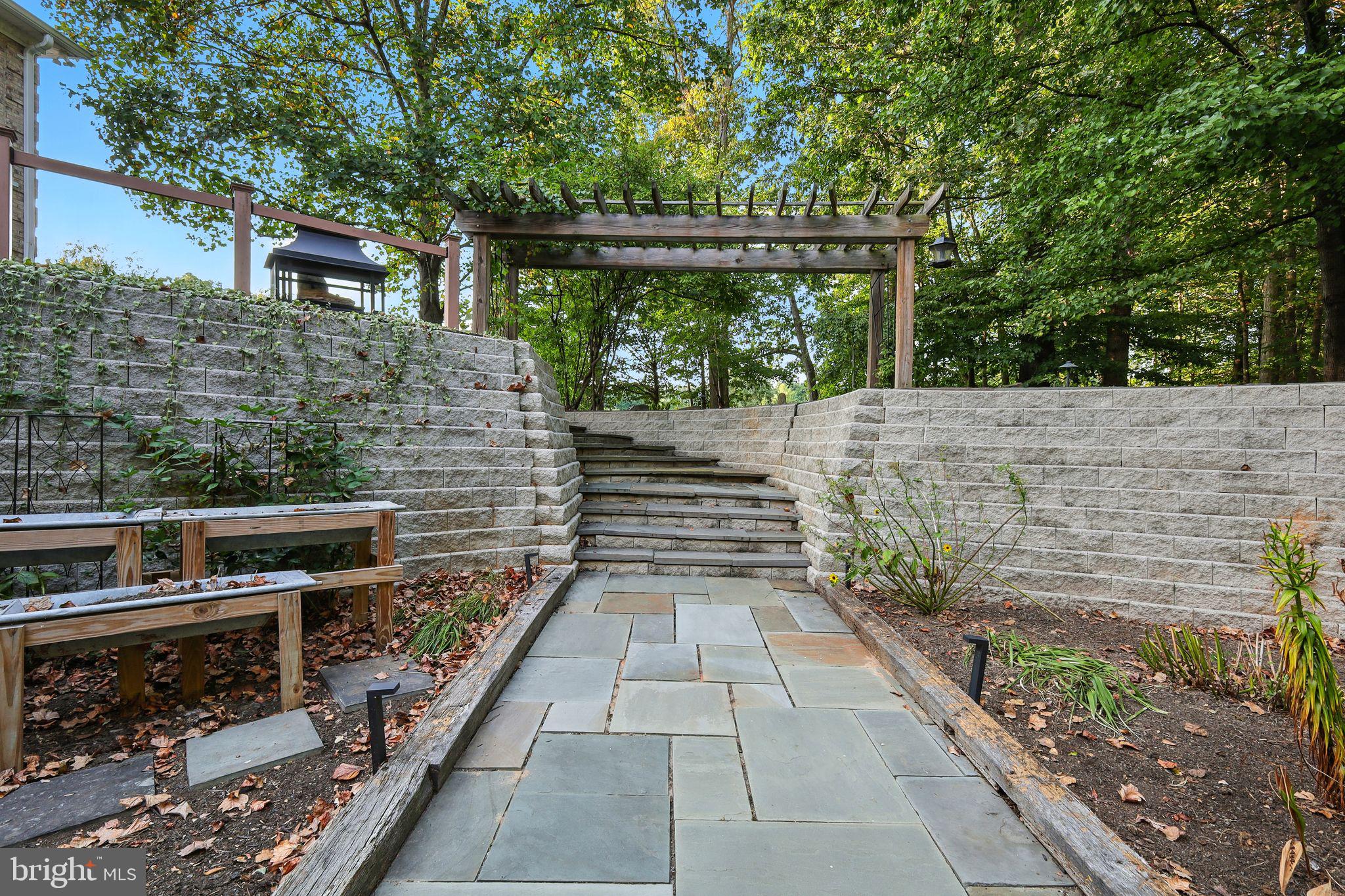 10409 Kingsbridge Road Ellicott City, MD 21042 - Photo 71 of 102 Gallery Image 71