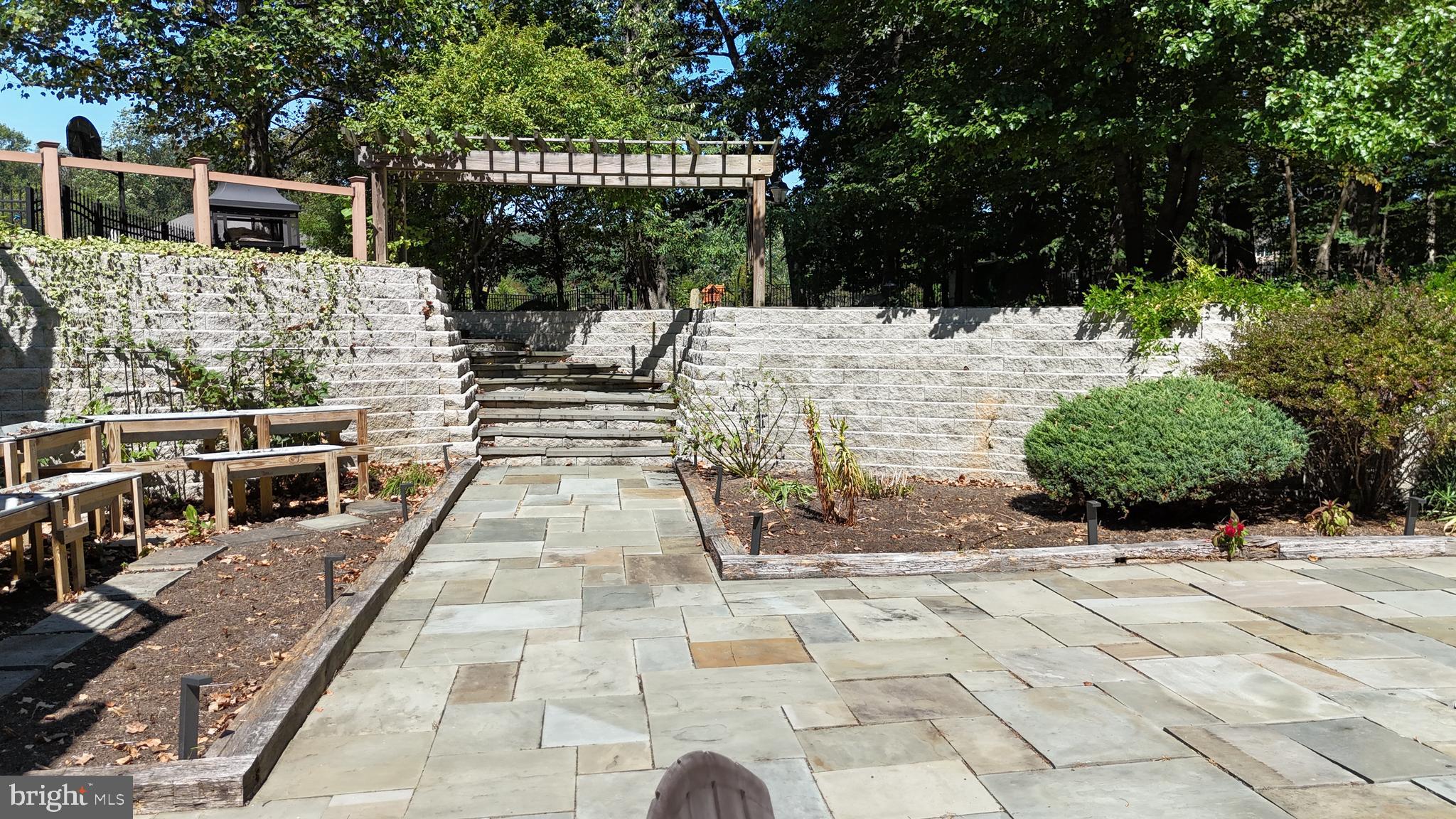 10409 Kingsbridge Road Ellicott City, MD 21042 - Photo 99 of 102 Gallery Image 99