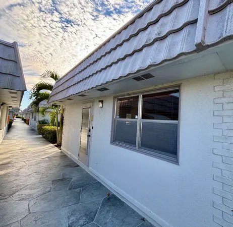 $1,800 | 185 Valencia H, Delray Beach, FL 33446