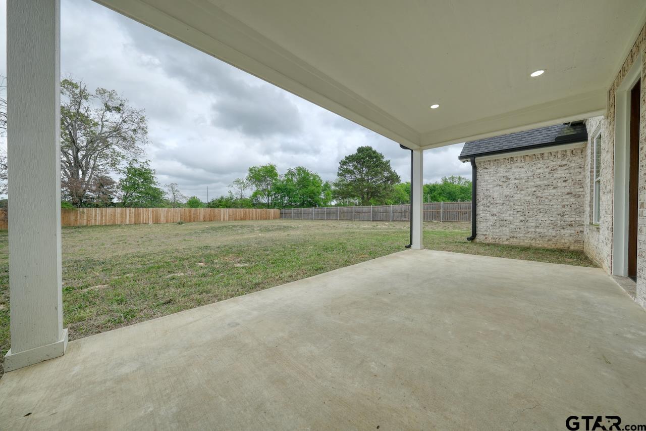 19383 Ridge Point Circle Lindale, TX 75771 - Photo 40 of 48 a view of a big room with an outdoor seating