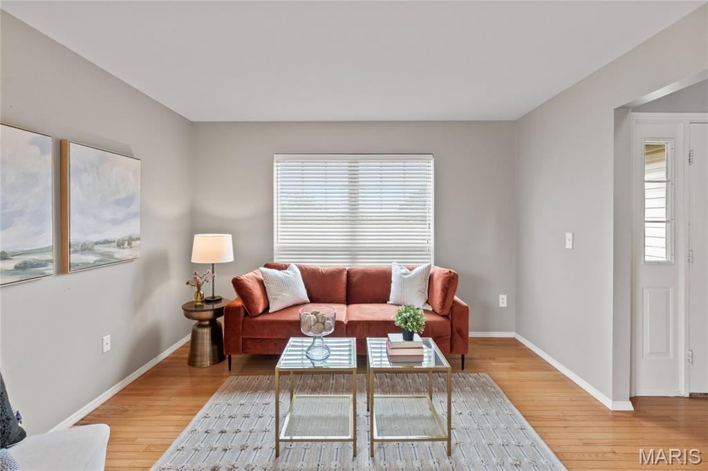 668 Top Notch Lane Eureka, MO 63025 - Photo 3 of 32