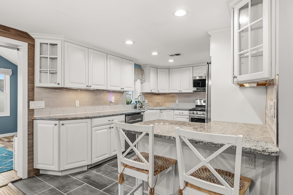 19 2nd Road Marshfield, MA 02050 - Photo 16 of 40 Gallery Image 16