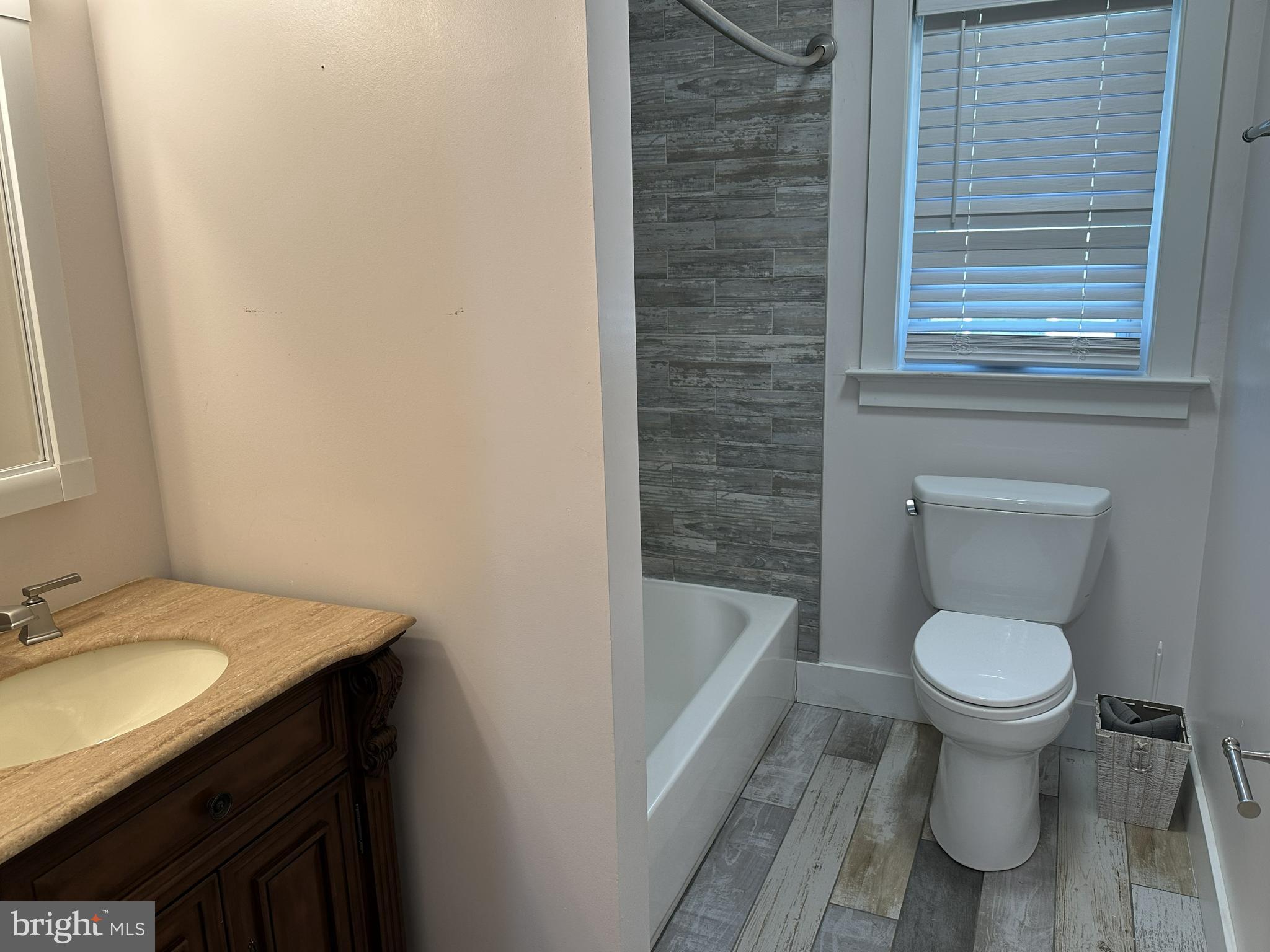 11809 Rivershore Drive Dunkirk, MD 20754 - Photo 13 of 22 hall bathroom