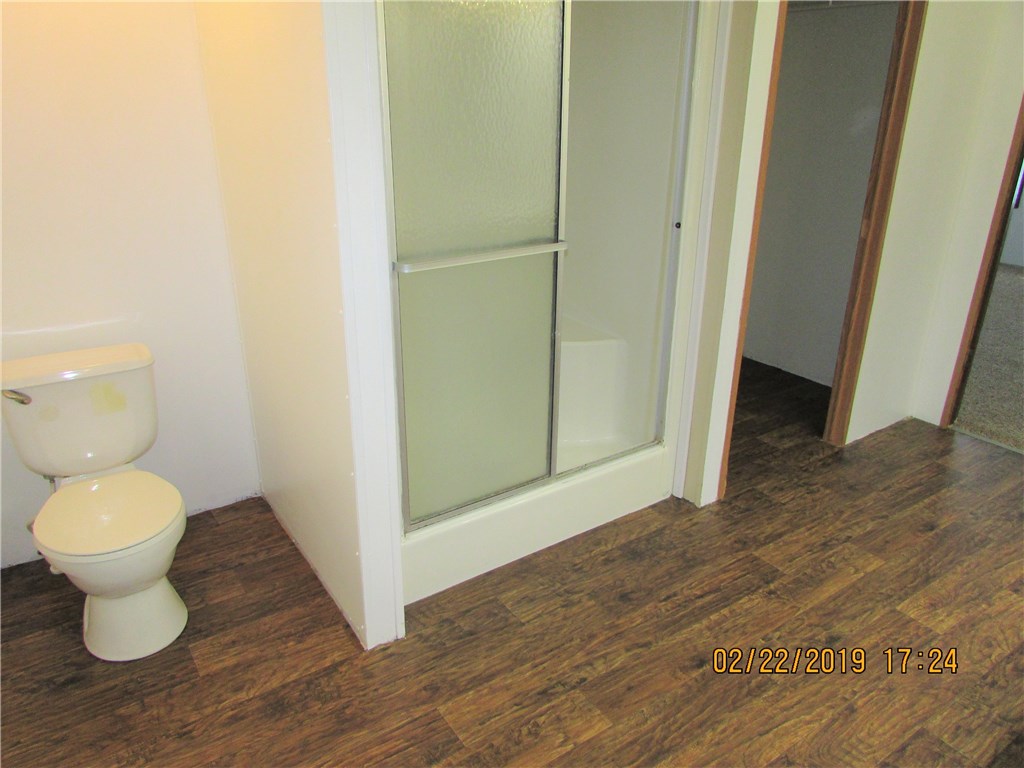 371673 Kings Ferry Road Hilliard, FL 32046 - Photo 12 of 34 a view of bathroom with toilet and a sink