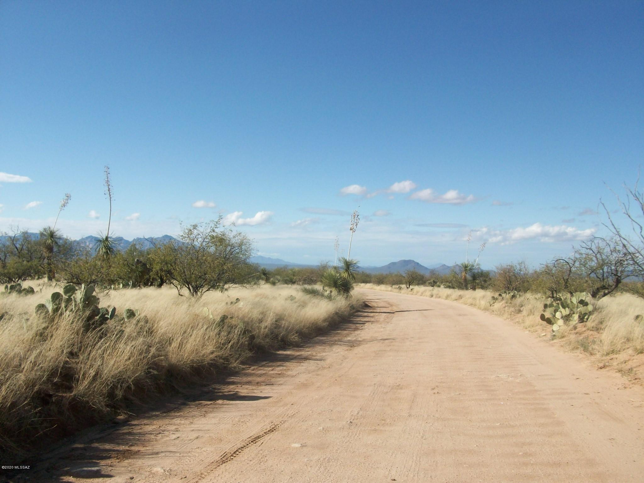 18005 South O J Ranch Road Tucson, AZ 85736 - Photo 1 of 3