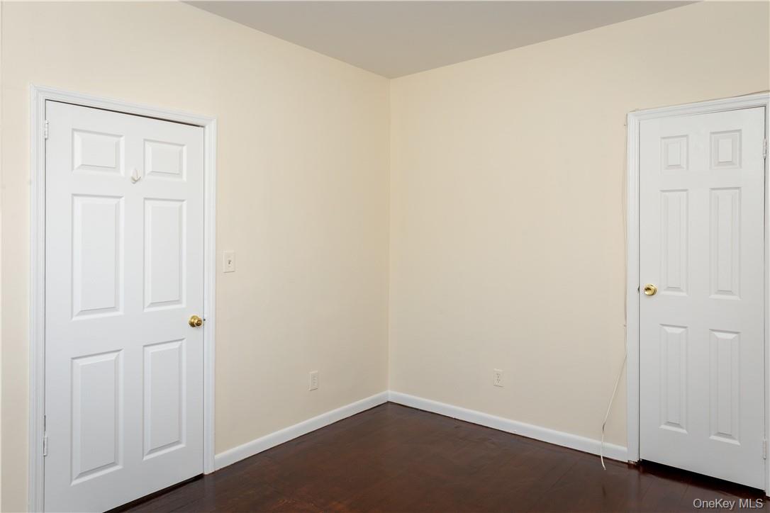 33 Holmes Road, Unit C Holmes, NY 12531 - Photo 13 of 23 View of front bedroom, closet and door to entry hallway.