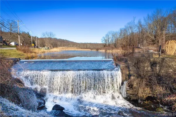 $2,000 | 33 Holmes Road, Unit C, Holmes, NY 12531