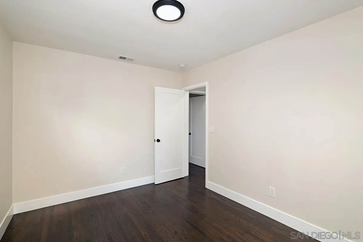 2452 Dryden Road El Cajon, CA 92020 - Photo 20 of 25 Gallery Image 20