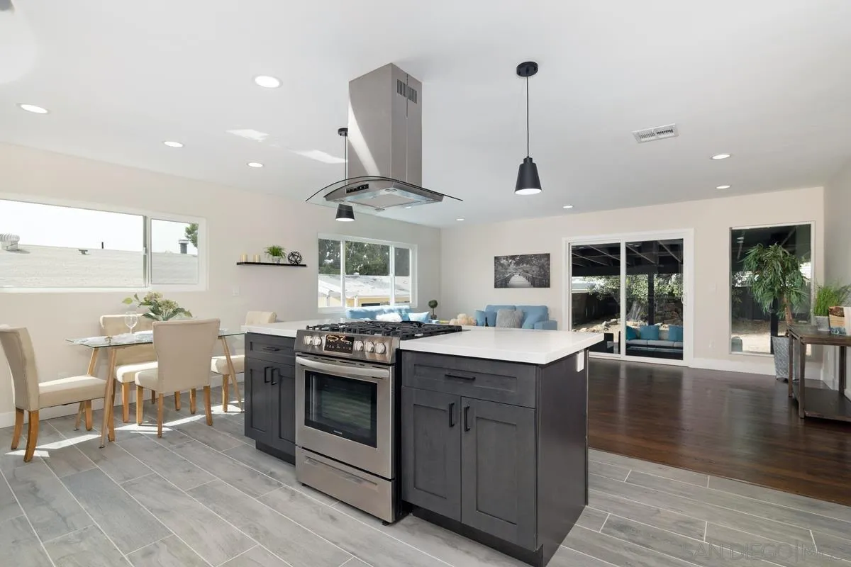 2452 Dryden Road El Cajon, CA 92020 - Photo 5 of 25 Gallery Image 5