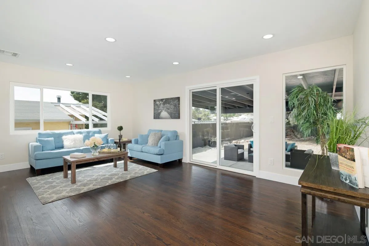 2452 Dryden Road El Cajon, CA 92020 - Photo 9 of 25 Gallery Image 9