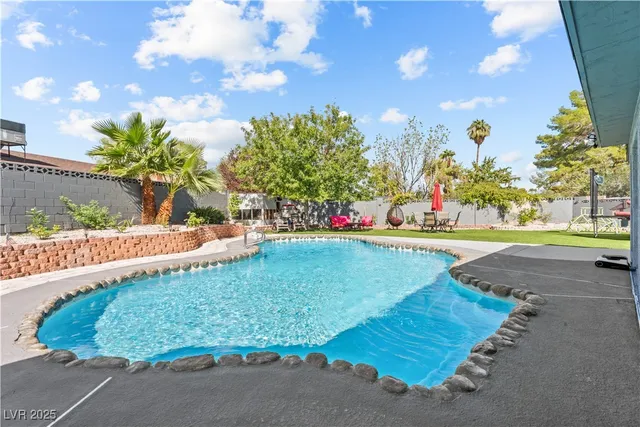 $799,999 | 3159 Vistoso Circle, Henderson, NV 89014