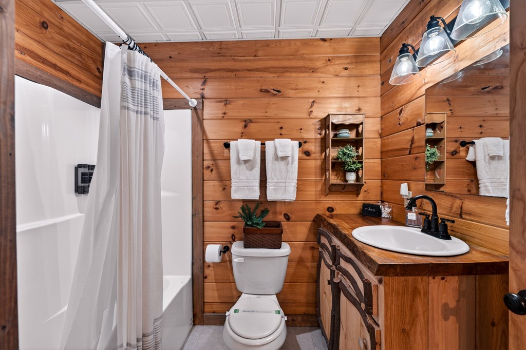 564 Weaver Creek Lane Blue Ridge, GA 30513 - Photo 23 of 37