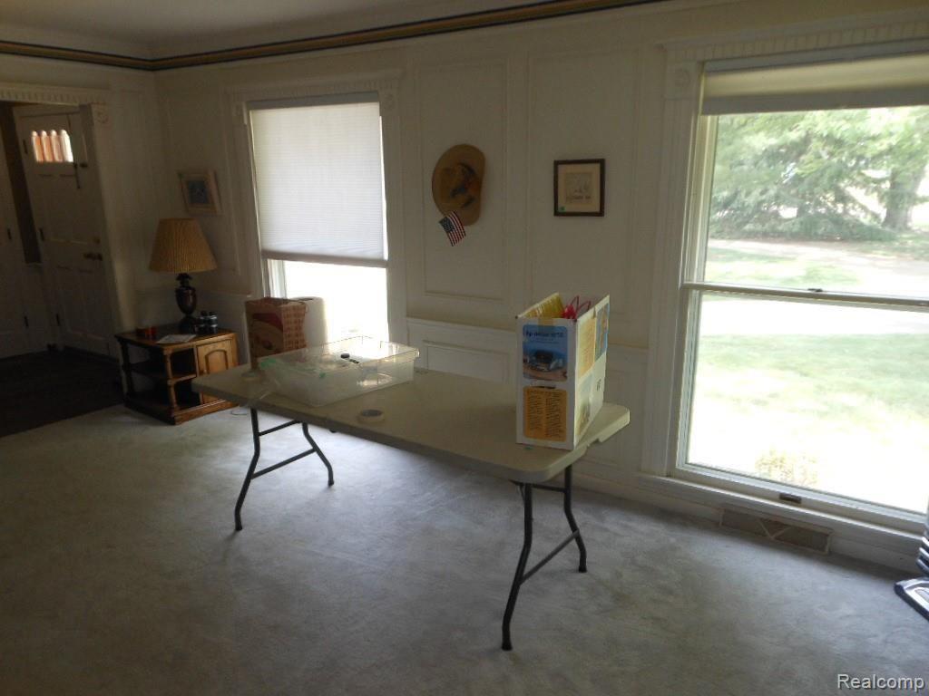 4631 Lakeshore Road Fort Gratiot, MI 48059 - Photo 18 of 39 DSCN1140.JPG
