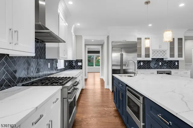 $1,825,000 | 10 Nancy Lane, Bernards, NJ 07920