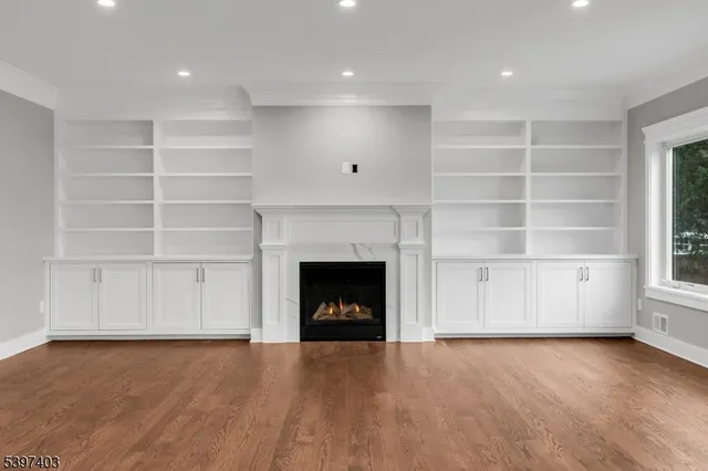 $1,825,000 | 10 Nancy Lane, Bernards, NJ 07920