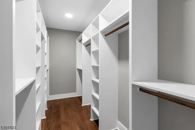 $1,825,000 | 10 Nancy Lane, Bernards, NJ 07920