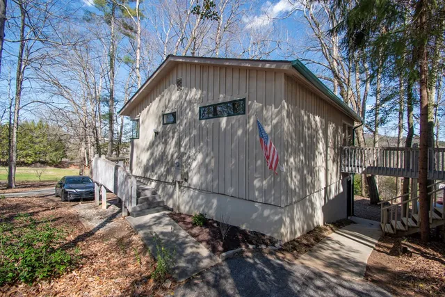 $599,900 | 43 Hitchcock Street, Murphy, NC 28906