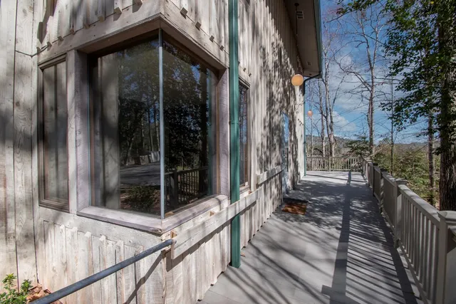 $599,900 | 43 Hitchcock Street, Murphy, NC 28906