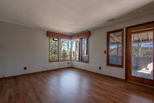 $599,900 | 43 Hitchcock Street, Murphy, NC 28906