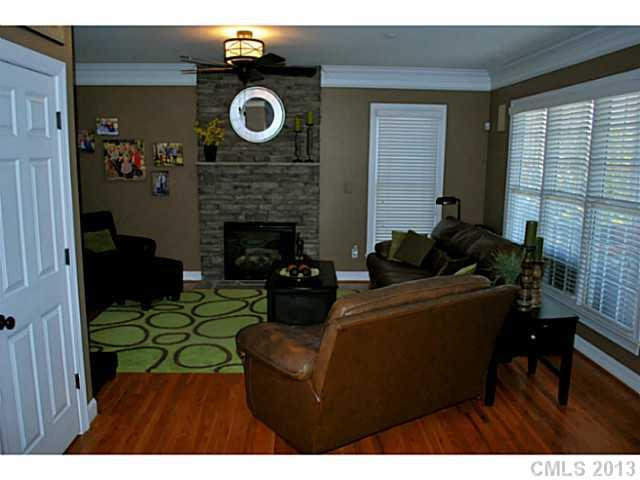624 Bracket Street Fort Mill, SC 29708 - Photo 4 of 14