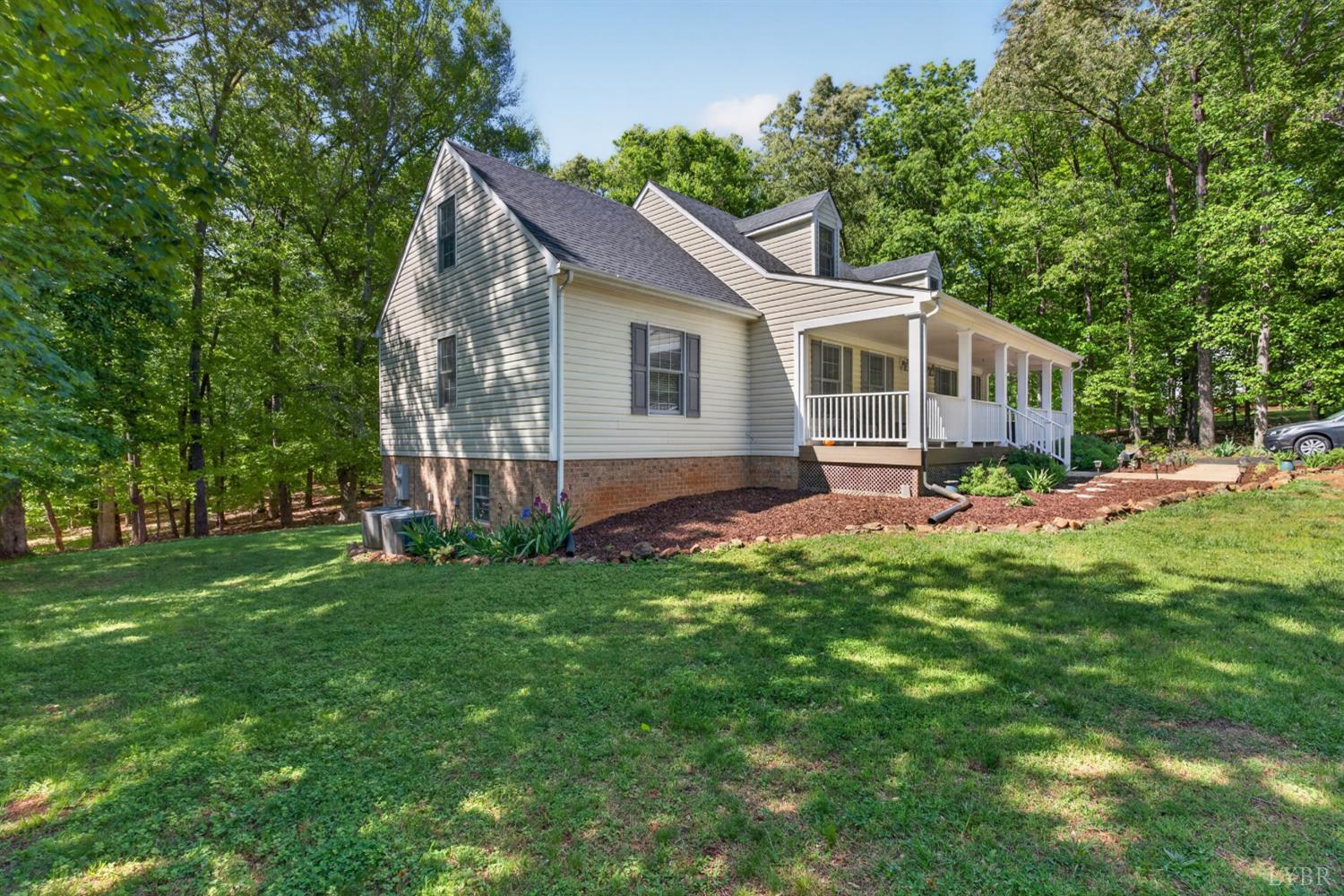 261 Blue Ridge Lane Amherst, VA 24521 - Photo 60 of 81