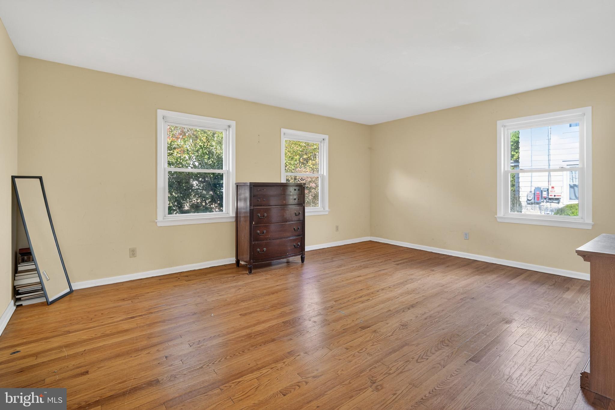 103 Harris Road Princeton Junction, NJ 08550 - Photo 13 of 20 Gallery Image 13