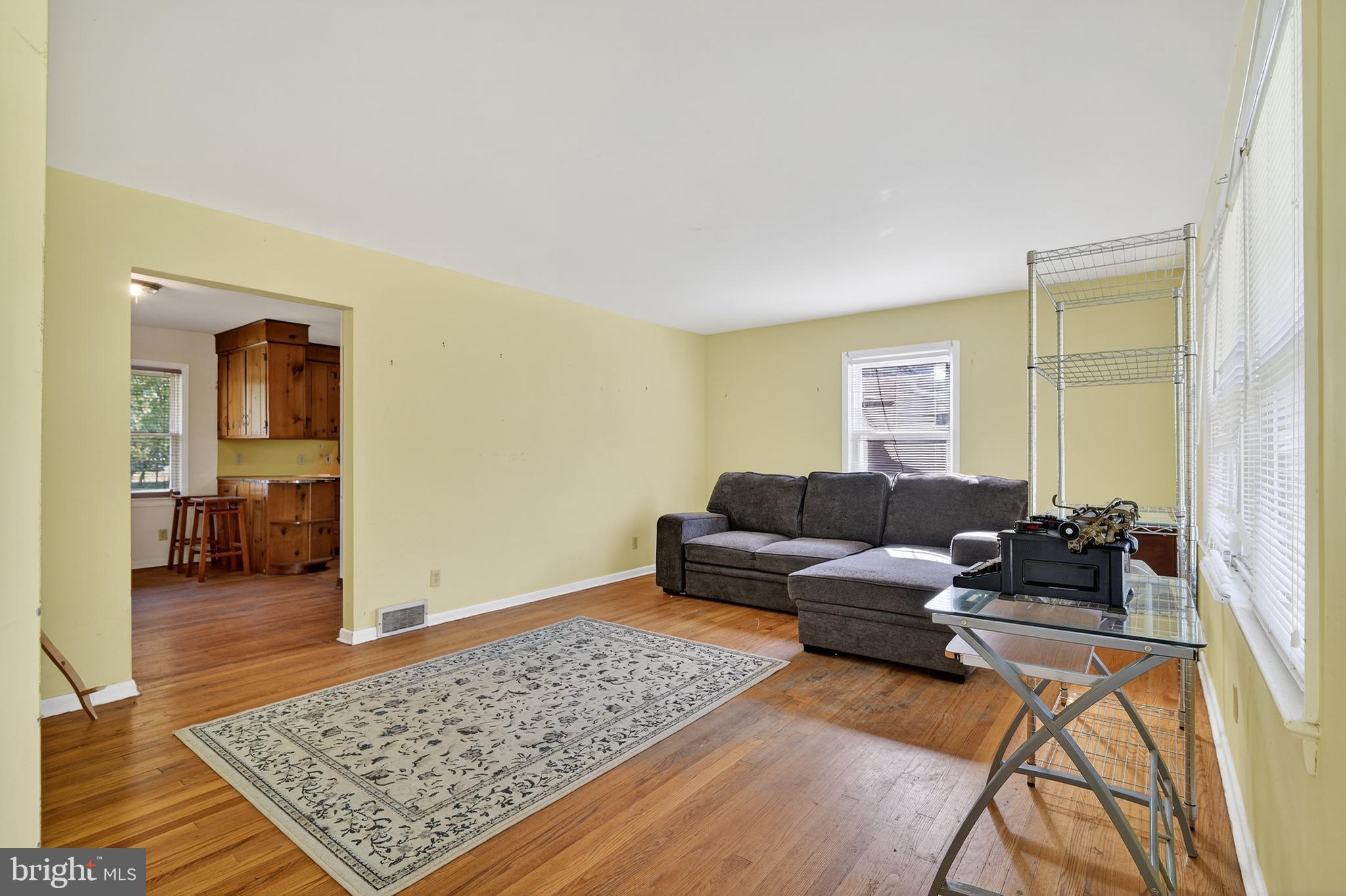 103 Harris Road Princeton Junction, NJ 08550 - Photo 3 of 20 Gallery Image 3