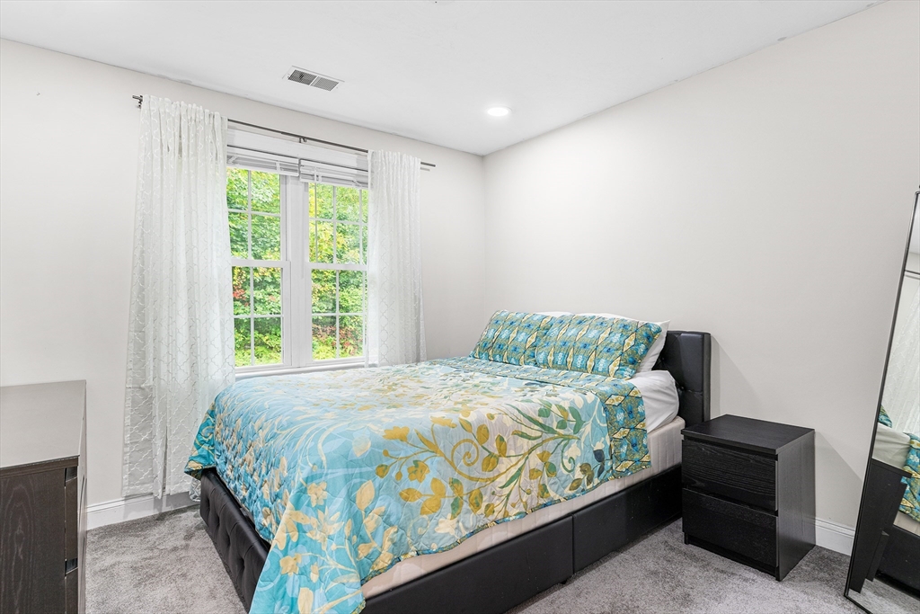 71 Bay Path Road Charlton, MA 01507 - Photo 17 of 30