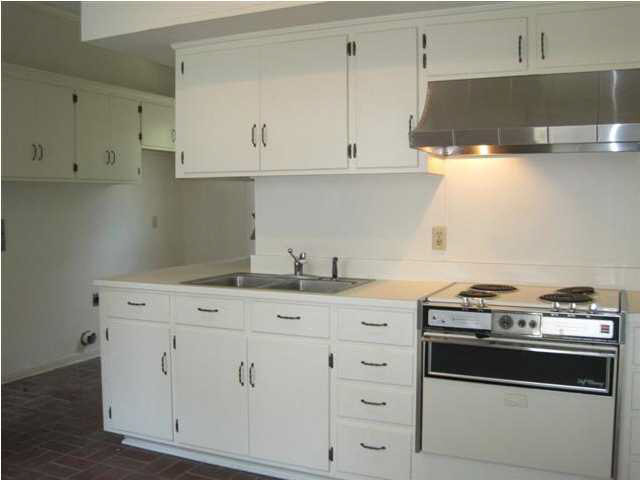 508 Smith-Carr Road Canton, MS 39046 - Photo 9 of 16 Second kitchen