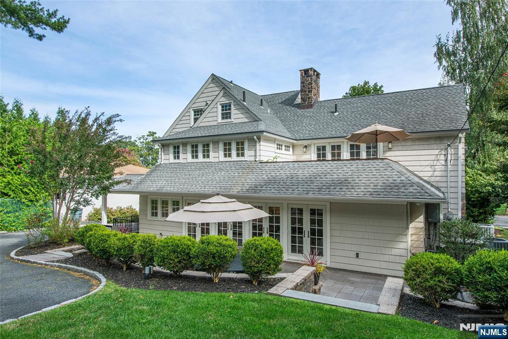 486 Ridgewood Avenue Glen Ridge, NJ 07028 - Photo 41 of 46 Gallery Image 41