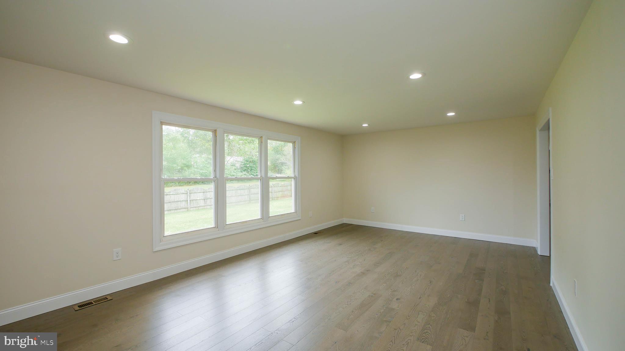 968 Jarvis Road Sicklerville, NJ 08081 - Photo 16 of 31