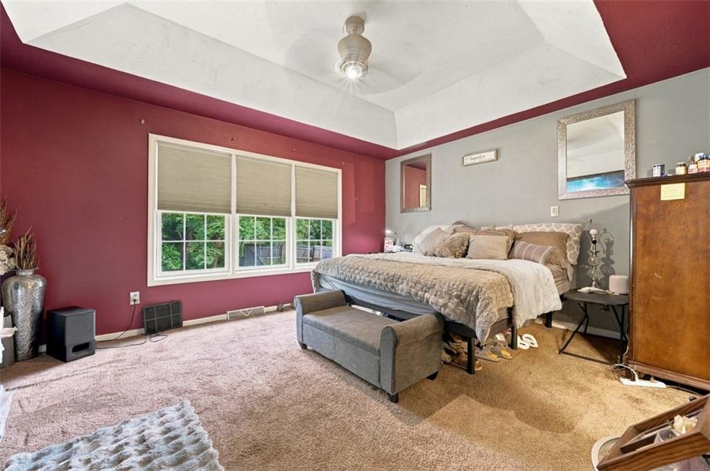 525 Hoover Road Pittsburgh, PA 15235 - Photo 24 of 30 Gallery Image 24