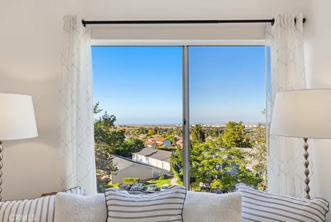 $598,000 | 1450 Brett Place, Unit 305, San Pedro, CA 90732