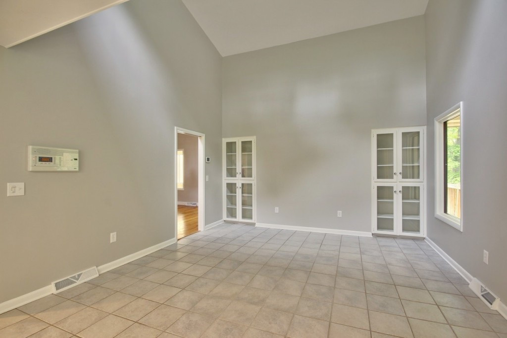 7908 Tulip Circle Raleigh, NC 27606 - Photo 6 of 24 Photo 6
