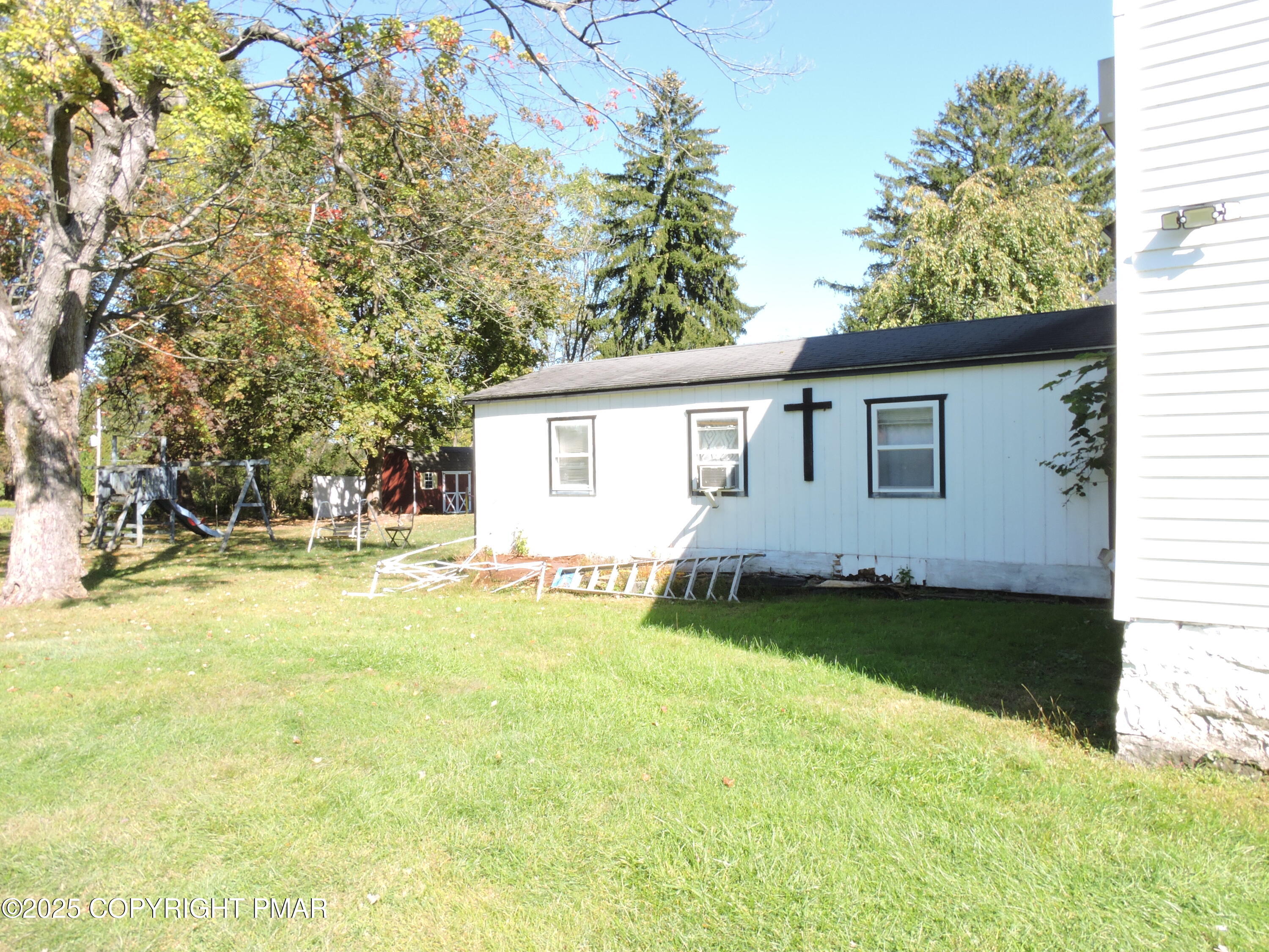 200 Frost Hollow Road Easton, PA 18040 - Photo 2 of 5 a view of a house with swimming pool and a yard
