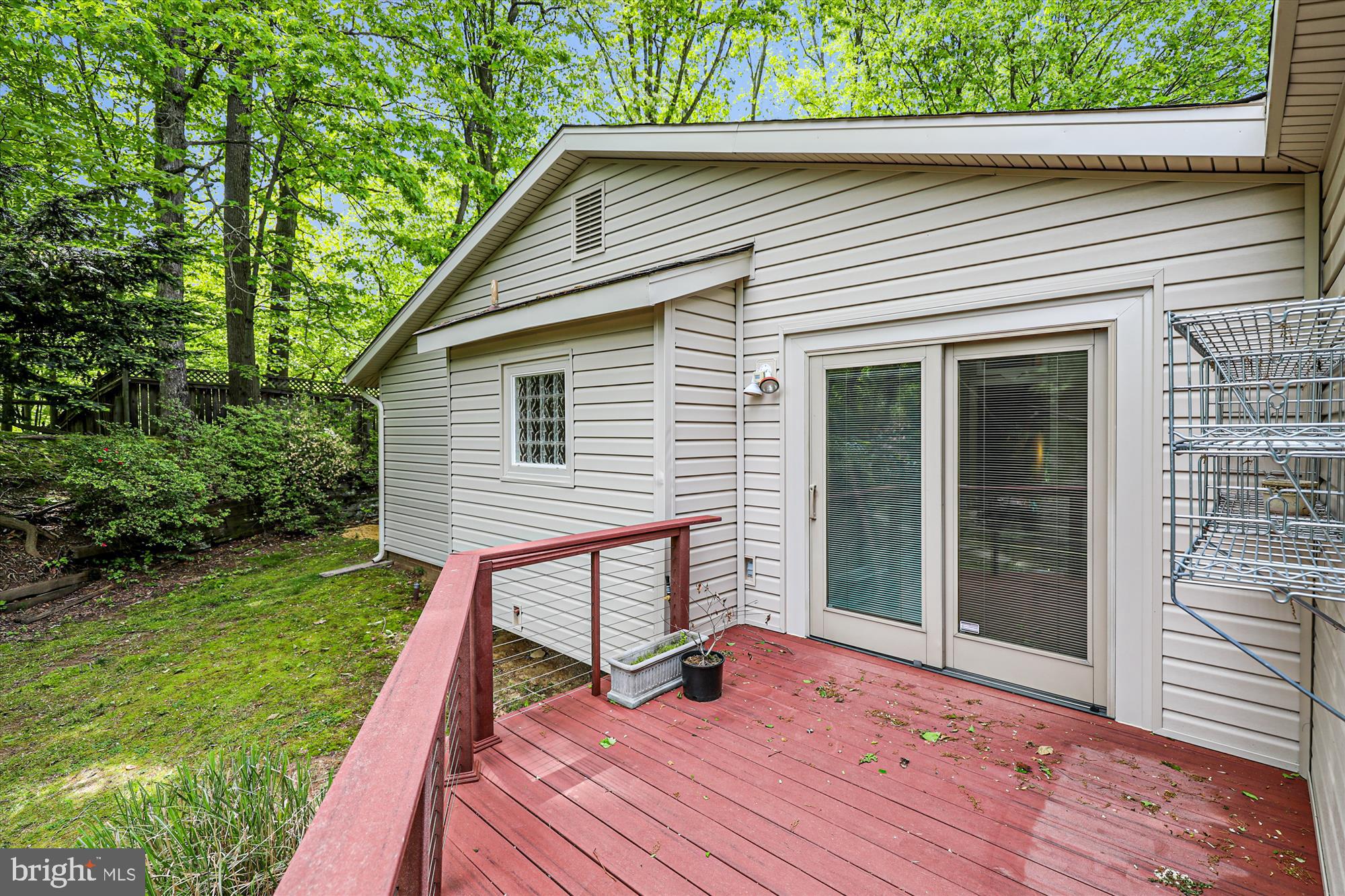 6604 Persimmon Tree Road Bethesda, MD 20817 - Photo 16 of 53 Deck
