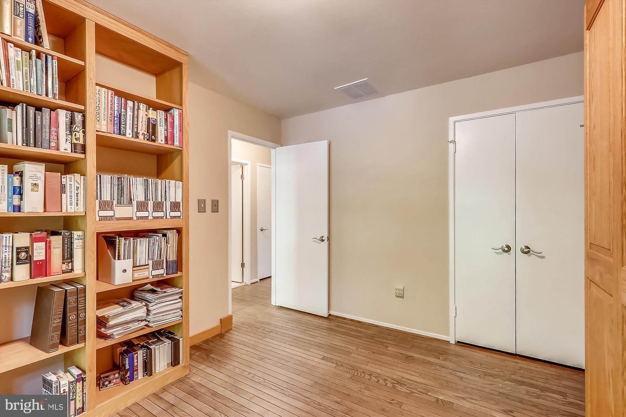 6604 Persimmon Tree Road Bethesda, MD 20817 - Photo 27 of 53 Upper Level 3rd Bedroom