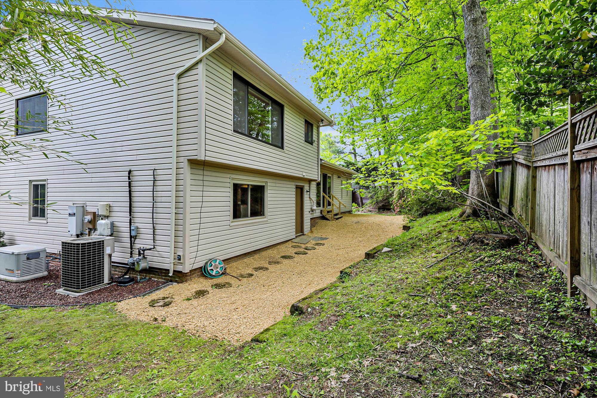6604 Persimmon Tree Road Bethesda, MD 20817 - Photo 48 of 53 Yard