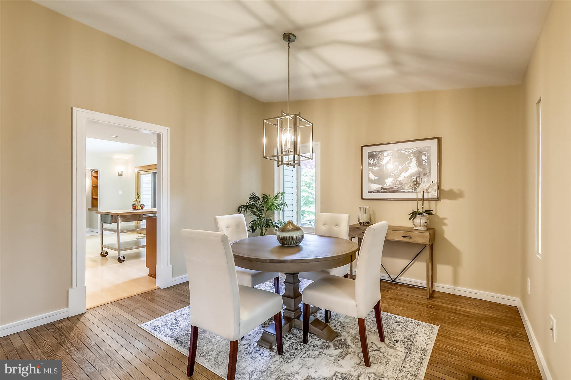 6604 Persimmon Tree Road Bethesda, MD 20817 - Photo 9 of 53 Dining Room