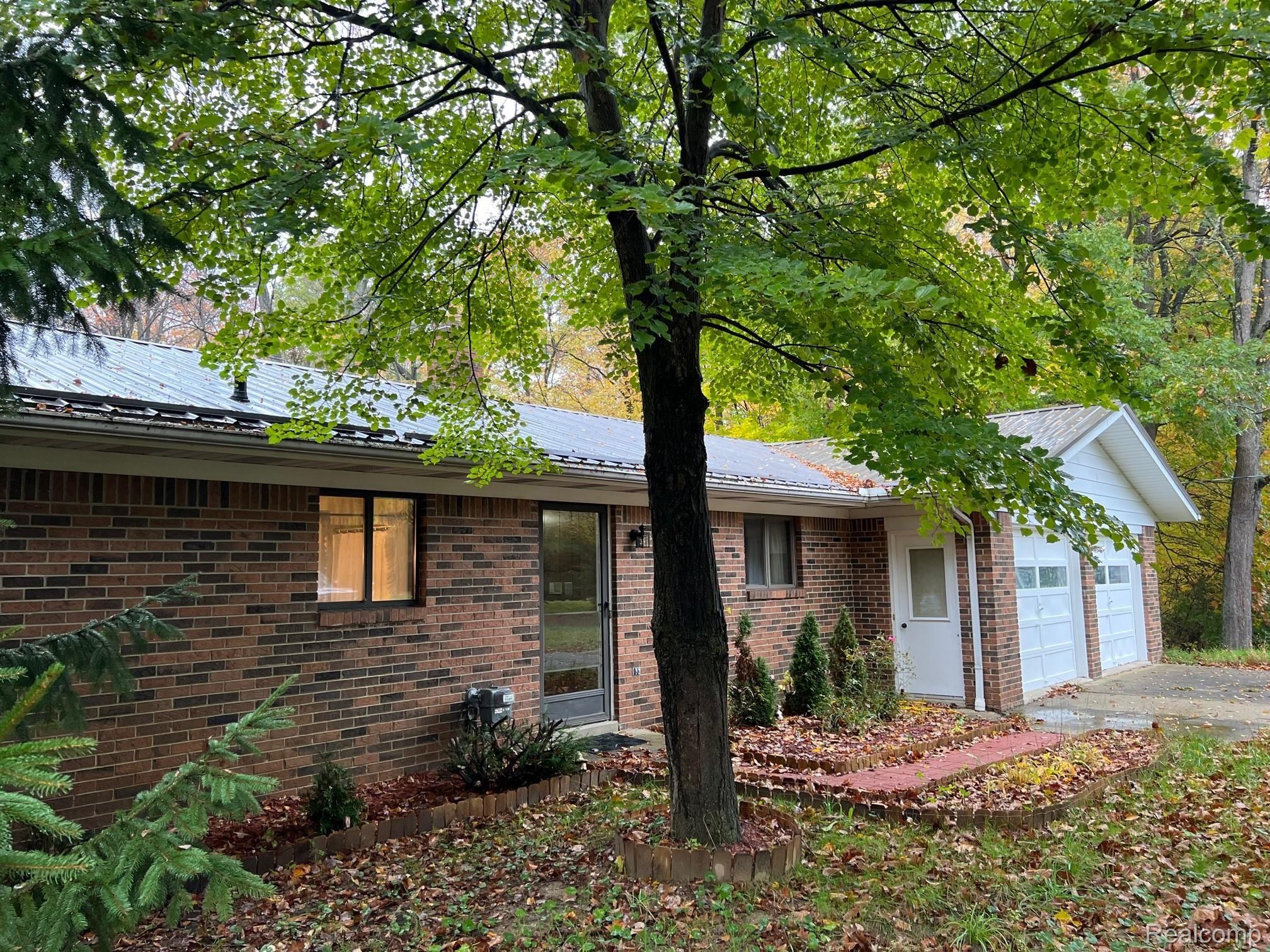 2163 Vernor Road Lapeer, MI 48446 - Photo 1 of 39 IMG_0157.jpg