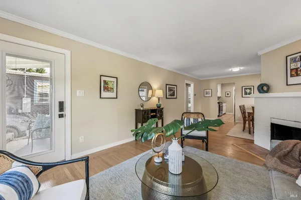 $1,395,000 | 142 Dominga Avenue, Fairfax, CA 94930