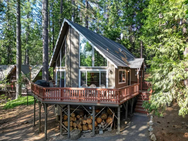 $409,000 | 2393 Stephanie Drive, Arnold, CA 95223