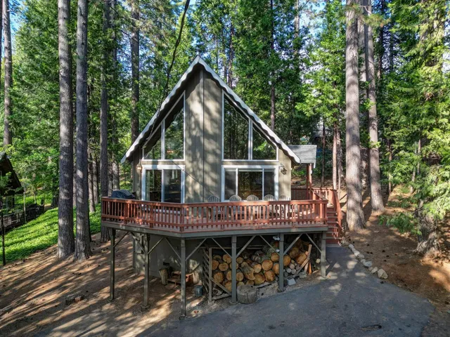 $409,000 | 2393 Stephanie Drive, Arnold, CA 95223