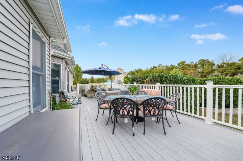 8 Hemingway Drive Milford, NJ 08848 - Photo 33 of 45