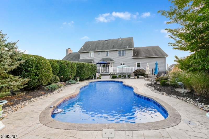 8 Hemingway Drive Milford, NJ 08848 - Photo 37 of 45