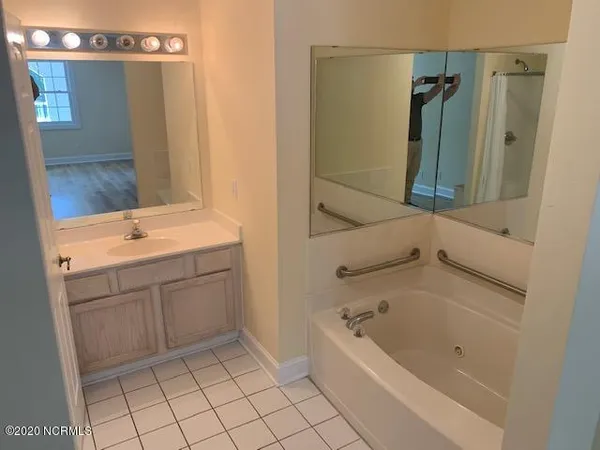 $1,350 | 908 Resort Circle, Unit 507, Sunset Beach, NC 28468