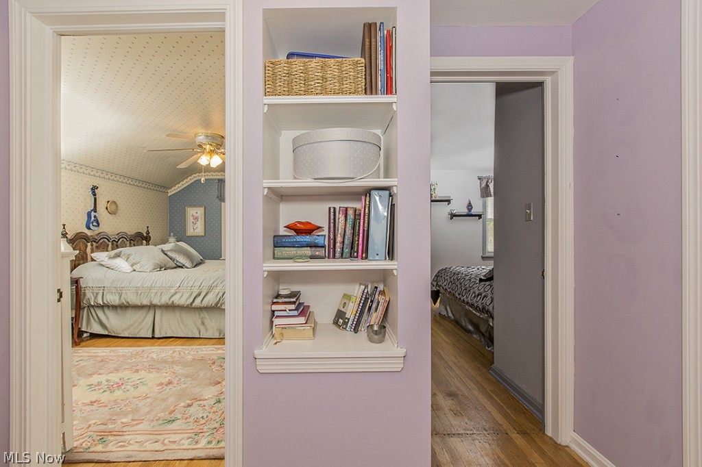 1118 Winston Road Cleveland, OH 44121 - Photo 20 of 25