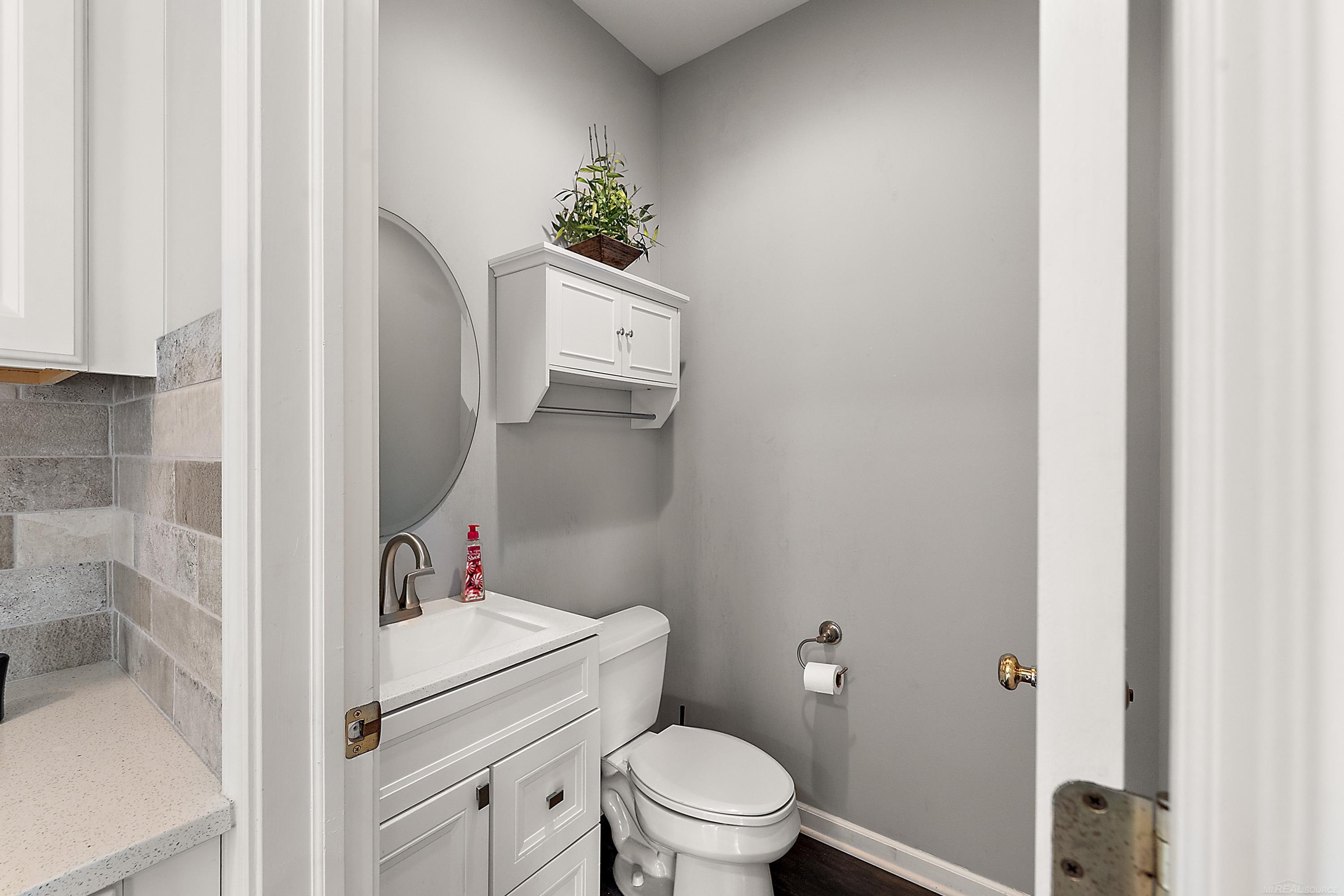 21729 Garrison Street Dearborn, MI 48124 - Photo 15 of 31
