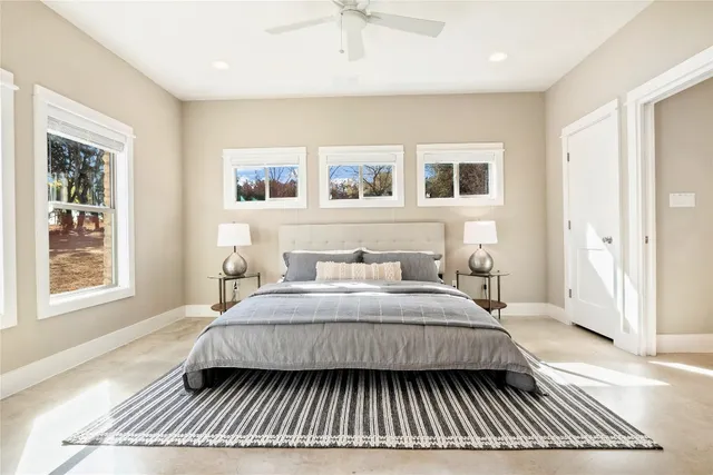 $1,450,000 | 25400 Cove Drive, Spicewood, TX 78669