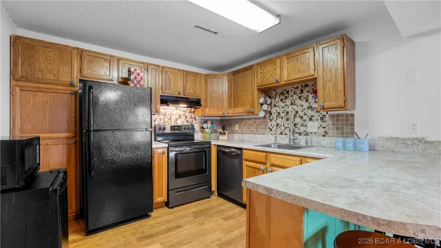 $514,900 | 2859 Twin Rivers Point, Camdenton, MO 65020